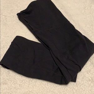 Athleta maternity leggings